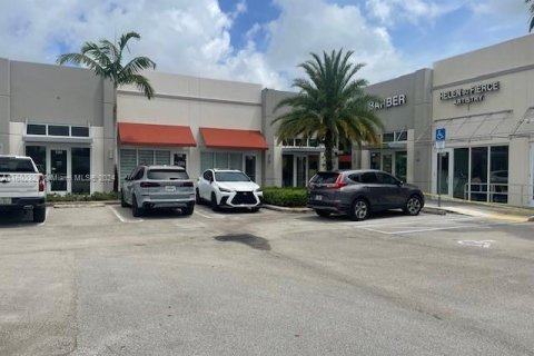 Propiedad comercial en venta en Cooper City, Florida № 1220872 - foto 9