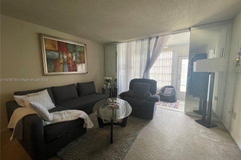 Condominio en venta en Sunrise, Florida, 2 dormitorios, 78.97 m2 № 1145506 - foto 23