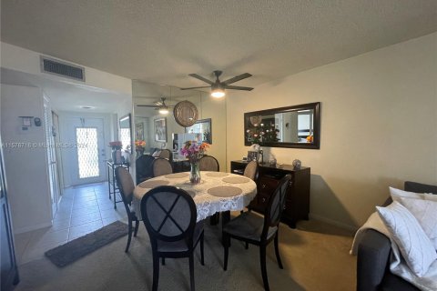 Copropriété à vendre à Sunrise, Floride: 2 chambres, 78.97 m2 № 1145506 - photo 27