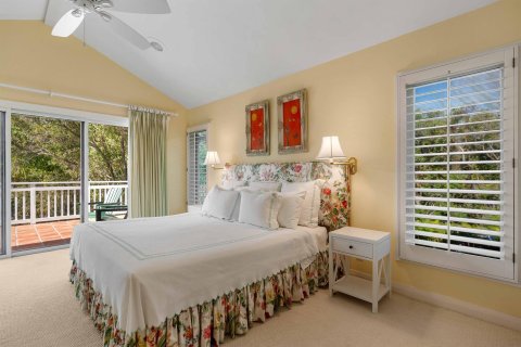 Купить виллу или дом в Хоб-Саунд, Флорида 4 спальни, 261.06м2, № 615732 - фото 27