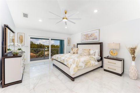 Casa en venta en Hutchinson Island South, Florida, 3 dormitorios, 280.75 m2 № 1281524 - foto 28