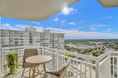 Copropriété à vendre à Aventura, Floride: 4 chambres, 302.86 m2 № 1235228 - photo 6