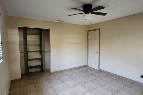 Casa en venta en Okeechobee, Florida, 3 dormitorios, 122.35 m2 № 620699 - foto 28