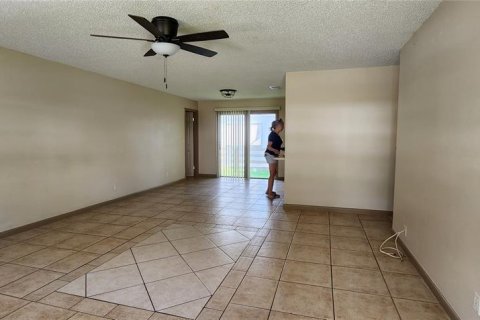 Casa en venta en Okeechobee, Florida, 3 dormitorios, 122.35 m2 № 620699 - foto 12
