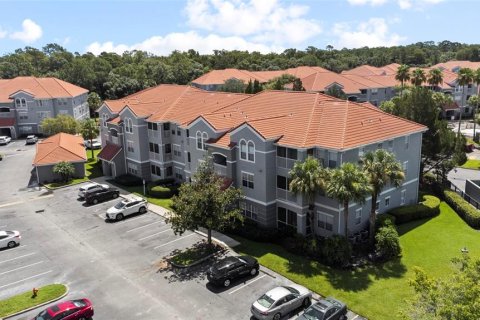 Condo in Tampa, Florida, 3 bedrooms  № 1378500 - photo 1