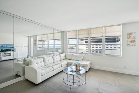 Copropriété à vendre à Miami Beach, Floride: 51.1 m2 № 1378594 - photo 9