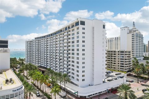 Copropriété à vendre à Miami Beach, Floride: 51.1 m2 № 1378594 - photo 25