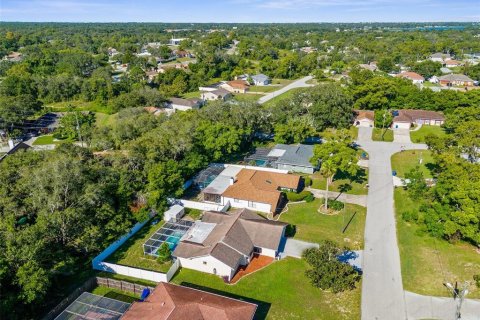 Casa en venta en Spring Hill, Florida, 3 dormitorios, 129.69 m2 № 1342876 - foto 5