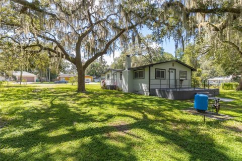 House in DeLand, Florida 3 bedrooms, 146.41 sq.m. № 1382737 - photo 14