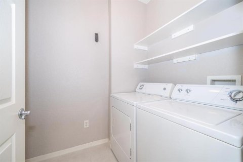 Copropriété à vendre à Orlando, Floride: 2 chambres, 116.13 m2 № 1382772 - photo 16