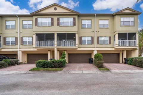 Copropriété à vendre à Orlando, Floride: 2 chambres, 116.13 m2 № 1382772 - photo 1