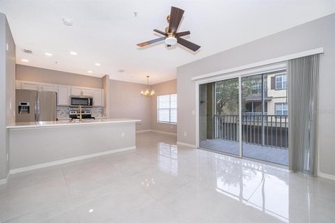 Copropriété à vendre à Orlando, Floride: 2 chambres, 116.13 m2 № 1382772 - photo 13