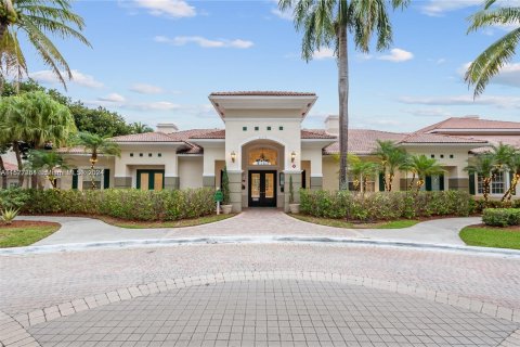 Copropriété à vendre à Coral Springs, Floride: 3 chambres, 116.59 m2 № 1146861 - photo 2