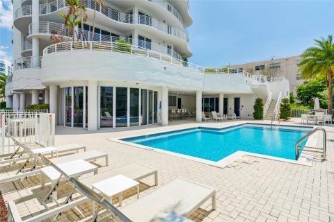 Condominio en venta en Fort Lauderdale, Florida, 3 dormitorios, 195.47 m2 № 1185287 - foto 3