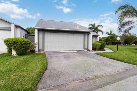 Casa en venta en Lehigh Acres, Florida, 3 dormitorios, 146.88 m2 № 1356245 - foto 2