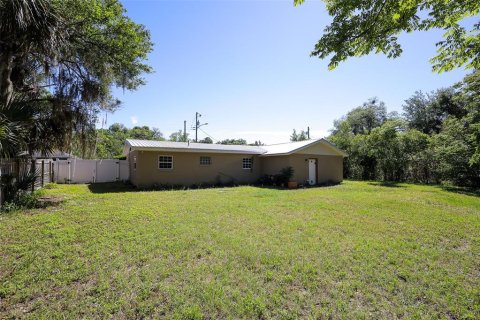House in DeLand, Florida 4 bedrooms, 175.96 sq.m. № 1153112 - photo 6