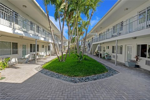 Condominio en venta en Miami Beach, Florida, 1 dormitorio, 66.89 m2 № 1170749 - foto 5