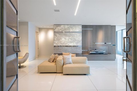 Condominio en venta en Miami Beach, Florida, 4 dormitorios, 353.68 m2 № 1347685 - foto 7