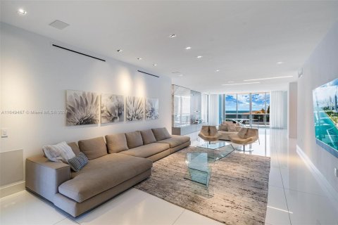 Condominio en venta en Miami Beach, Florida, 4 dormitorios, 353.68 m2 № 1347685 - foto 21