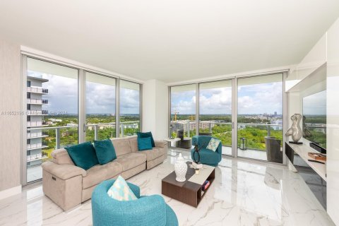 Condominio en alquiler en North Miami Beach, Florida, 3 dormitorios, 144.56 m2 № 1347746 - foto 4