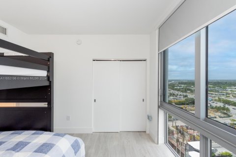 Condominio en alquiler en North Miami Beach, Florida, 3 dormitorios, 144.56 m2 № 1347746 - foto 17