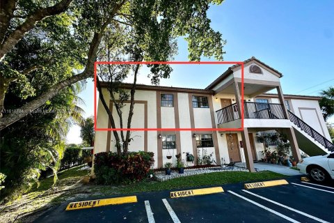 Condo in Coral Springs, Florida, 2 bedrooms  № 1319095 - photo 2