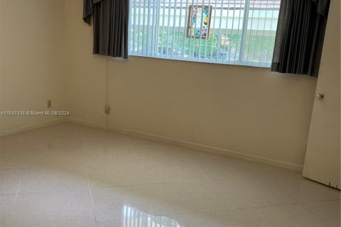 Condominio en venta en Davie, Florida, 2 dormitorios, 105.91 m2 № 1332663 - foto 14