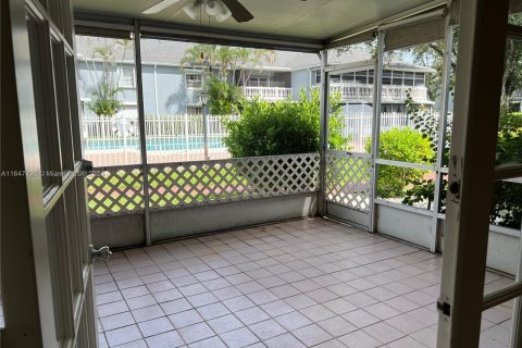 Copropriété à vendre à Davie, Floride: 2 chambres, 105.91 m2 № 1332663 - photo 17