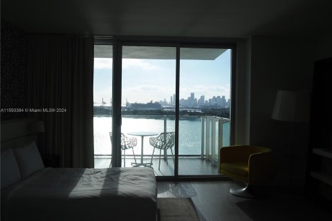 Condominio en venta en Miami Beach, Florida, 45.8 m2 № 1188121 - foto 3