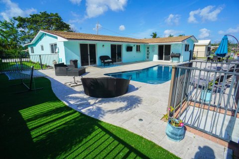 Casa en venta en Pompano Beach, Florida, 4 dormitorios, 157.38 m2 № 1077833 - foto 8