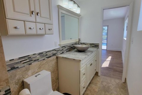 Villa ou maison à vendre à Pompano Beach, Floride: 4 chambres, 157.38 m2 № 1077833 - photo 18