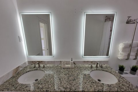Villa ou maison à vendre à Pompano Beach, Floride: 4 chambres, 157.38 m2 № 1077833 - photo 20