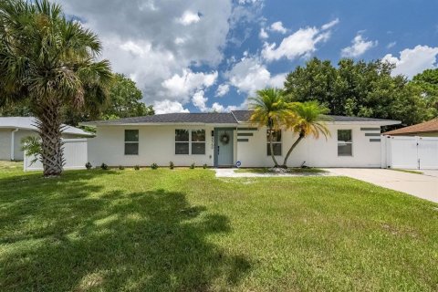 Villa ou maison à vendre à Cocoa, Floride: 3 chambres, 120.77 m2 № 1391302 - photo 1