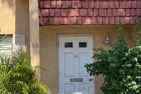 Townhouse in Tamarac, Florida 2 bedrooms, 173.26 sq.m. № 945572 - photo 6
