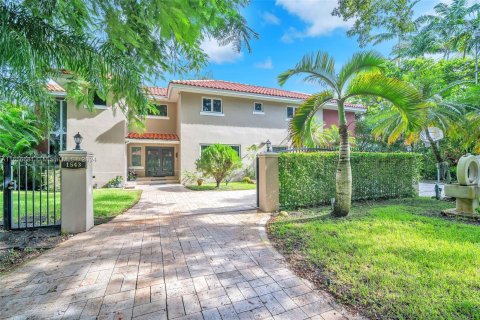 Villa ou maison à vendre à Coral Gables, Floride: 3 chambres, 257.15 m2 № 1357137 - photo 3