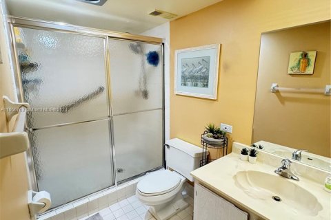 Condo in Boca Raton, Florida, 2 bedrooms  № 1357134 - photo 15