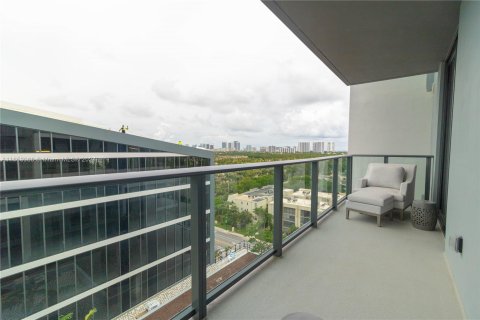 Condominio en alquiler en Aventura, Florida, 2 dormitorios, 102.19 m2 № 1357213 - foto 3