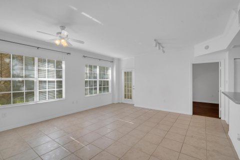 Condo in Stuart, Florida, 2 bedrooms  № 1217450 - photo 23