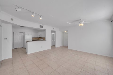 Condo in Stuart, Florida, 2 bedrooms  № 1217450 - photo 25