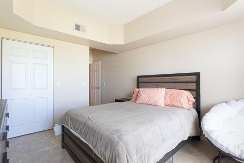 Condominio en venta en Boynton Beach, Florida, 2 dormitorios, 105.07 m2 № 1014369 - foto 11