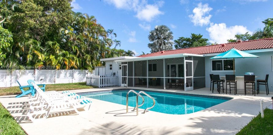 Villa ou maison à Dania Beach, Floride 4 chambres, 164.62 m2 № 198298