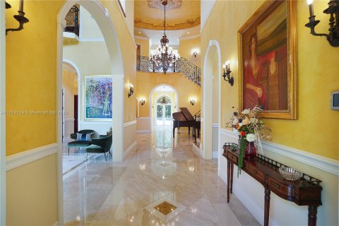 Villa ou maison à vendre à Pinecrest, Floride: 8 chambres, 809.36 m2 № 124695 - photo 8