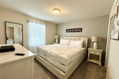 Casa en venta en Kissimmee, Florida, 7 dormitorios, 307.88 m2 № 1336716 - foto 29