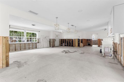 Casa en venta en Saint Petersburg, Florida, 4 dormitorios, 174.47 m2 № 1400714 - foto 12