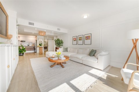 Condominio en venta en Coral Gables, Florida, 2 dormitorios, 146.51 m2 № 440774 - foto 8