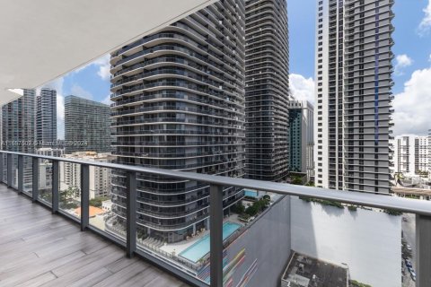 Condominio en venta en Miami, Florida, 2 dormitorios, 132.85 m2 № 1428249 - foto 11