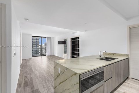 Condominio en venta en Miami, Florida, 2 dormitorios, 132.85 m2 № 1428249 - foto 13