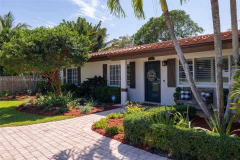 Villa ou maison à vendre à Palmetto Bay, Floride: 5 chambres, 285.4 m2 № 1128453 - photo 5