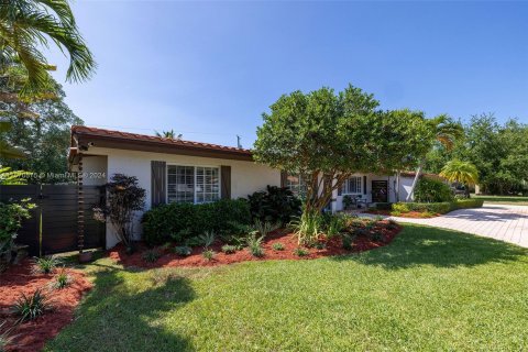 Villa ou maison à vendre à Palmetto Bay, Floride: 5 chambres, 285.4 m2 № 1128453 - photo 6