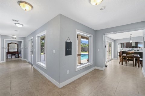 Villa ou maison à vendre à Palmetto Bay, Floride: 5 chambres, 285.4 m2 № 1128453 - photo 20